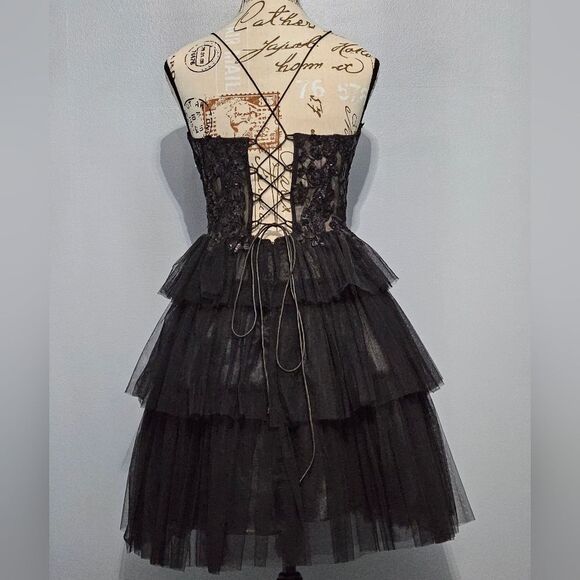 👗Black, beautiful, short formal dress. Corset back. NWOT, Size 0/2 - Picture 7 of 12